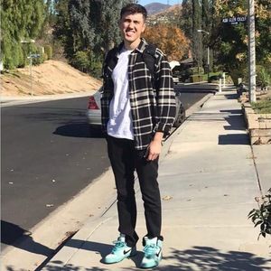 Meet your Posher, Arman